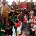 Ibu Negara Minta Muhadjir Tingkatkan Pendidikan Guru PAUD