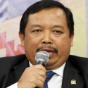 Pimpinan Komisi IV Minta Luhut Berpikir Ulang
