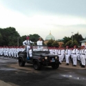 Pasukan Marinir Laksanakan Upacara HUT TNI Di Cilandak