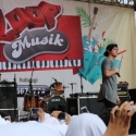 Telkomsel Gelar LOOP Musik di Sukabumi
