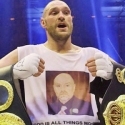 Fury Resmi Lepas Sabuk Juara Dunia