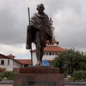 Dinilai Rasis, Patung Mahatma Gandhi Segera Dipindahkan Dari Kampus