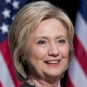 Hillary: Demokrasi AS Mengajarkan Transfer Kekuasaan yang Damai