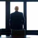 Siapa Sebenarnya Donald Trump?