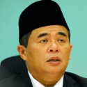 Akom Nunggu Sinyal Ical