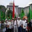 Di Istiqlal, Rombongan Pendemo Bawa Bendera PPP