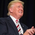 Donald Trump Resmi Jadi Presiden Amerika Serikat