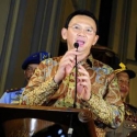 Dikawal Ketat Provost Polri, Ahok Hanya Lempar Senyum