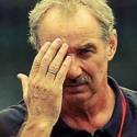 Menanti Eksperimen Alfred Riedl