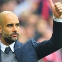 Senyum Lebar Guardiola