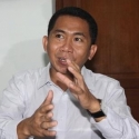 <i>Hati-hati, Dunia Tengah Dihantam Badai Dan Turmoil</i>