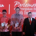 Ketua PDIP Luncurkan Dua Buku Sekaligus