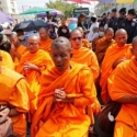 Buru Biksu Berpengaruh, Polisi Thailand Geledah Kuil