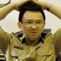 Ahok Tertusuk 