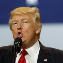 Hari Ini, Trump Akan Batalkan Kebijakan Energi Obama