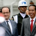 Jokowi Sambut Presiden Perancis Di Halaman Istana