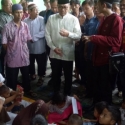 Petani Karawang Curhat Ke Zulkifli Hasan