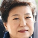 Park Geun Hye Resmi Masuk Jeruji Besi
