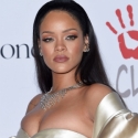 Rihanna, Sexting Dengan Chris Brown