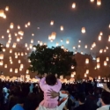 Seribu Lampion Dilepas Dari Candi Borobudur