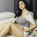 Aura Kasih, Galau Pilih Pacar Baru