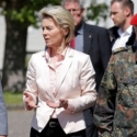 Jaring Material Nazi, Militer Jerman Inspeksi Semua Barak