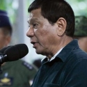 Gurauan Duterte Di Tengah Darurat Militer