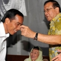 Gunakan Kata Gebuk, Akbar Tanjung Bilang Jokowi Anggap Ancaman PKI Serius