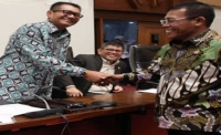 Rapat Perdana Pansus Angket KPK