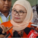 Keadilan Begitu Mahal, Buat Siti Fadilah, Pahlawan Tanpa Jasa