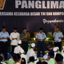 Panglima TNI: Bersedekah Itu Tidak Perlu Menunggu Banyak Harta