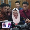 Siti Fadilah Minta Hakim Membebaskannya