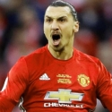 Ibra Condong Bertahan