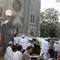 Gereja Katedral Berbagi Lahan Parkir Untuk Jamaah Salat Ied