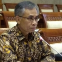Calon Komisioner OJK Diberi Waktu 15 Menit Untuk Presentasi