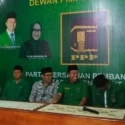 Ketum PPP Berharap Uu Bisa Bersanding Dengan Ridwan Kamil