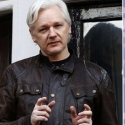 Dua Jam Sebelum Rilis Isi <i>Email</i>, Julian Assange Beri Saran Pada Trump Jr