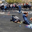 Bentrok Pasca Sholat Jumat Di Yerusalem, Seorang Pemuda Palestina Tewas