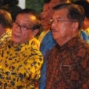 AT, JK Dan ARB Berpotensi Jadi Sumber Turbulensi Golkar Pasca Novanto Tersangka