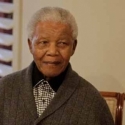 Dikritik Pihak Keluarga, Buku Terbaru Soal Nelson Mandela Ditarik Dari Peredaran