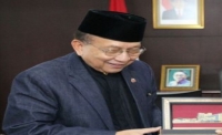 Terima Kunjungan Rais Yatim