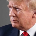 Trump Tegas Larang Transgender Masuk Militer AS