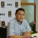PKS: Jokowi 'Bunuh Diri' Kalau Keluarkan Perppu KPK