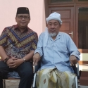 Sekjen PDIP Kunjungi KH Zubair Muntashor Bangkalan