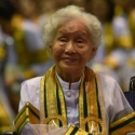 Kisah Nenek Dari Thailand Yang Jadi Sarjana Di Usia 91 Tahun