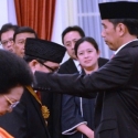 Presiden Anugerahkan Tanda Kehormatan Kepada 8 Tokoh, Salah Satunya Kiai Hasyim
