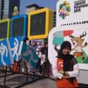 Harapan Warga Saat Berfoto Di Latar Countdown Asian Games