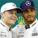 Hamilton Menggila, Mercedes Rebut 1-2
