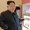 Bersama Istri, Kim Jong Un Kunjungi Pabrik Kosmetik