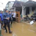 Gandeng Relawan EBY, Ibas Ikut Bersihkan Material Lumpur Banjir Pacitan